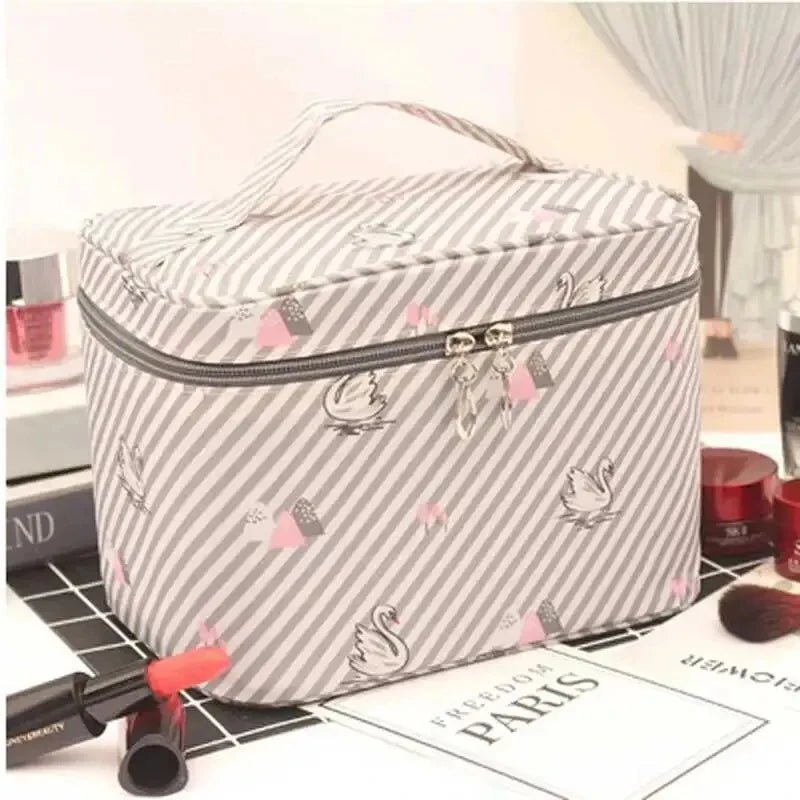 Large - capacity Makeup Bag with Multiple Compartments, Home and Travel Organizer for Toiletries and Cosmetics - Maison Royale Étoile